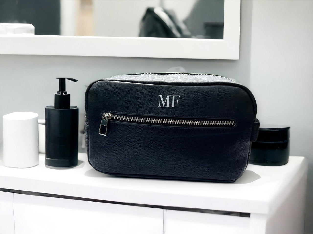 Personalised Toiletry wash bag, Initials bag with monogram, Cosmetic Makeup Bag, Toiletry Bag, Vegan Bag for groomsman, Fathers day bag