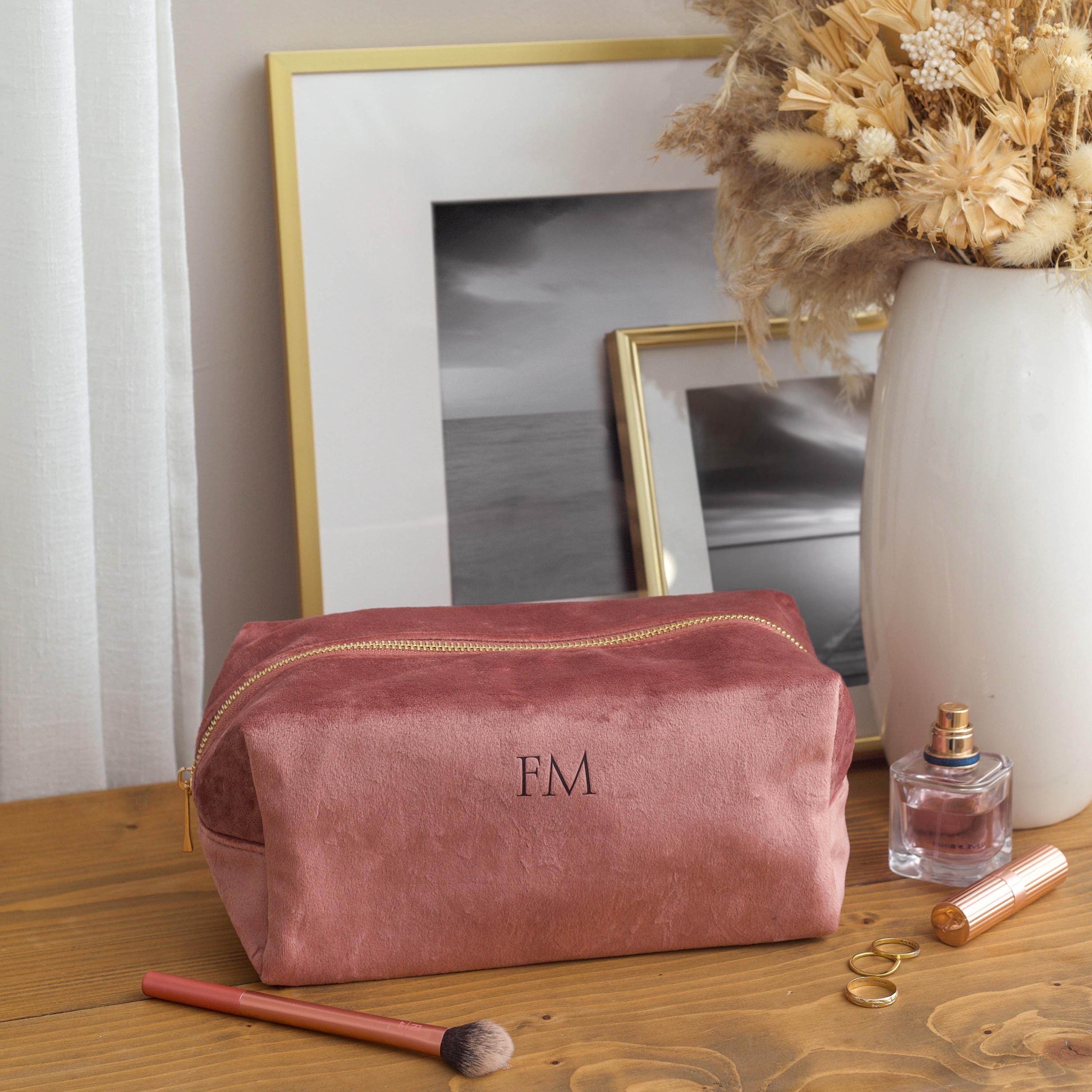 Personalised velvet toiletry case, wash bag, personalised initials makeup bag for her, valentines day gift, monogrammed gift, gift for her